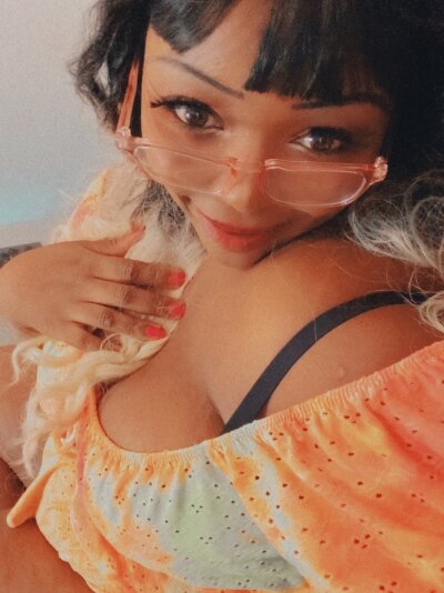 BananasSunshine live chat