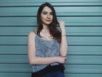 Karinasnut9's Offline Chat Room