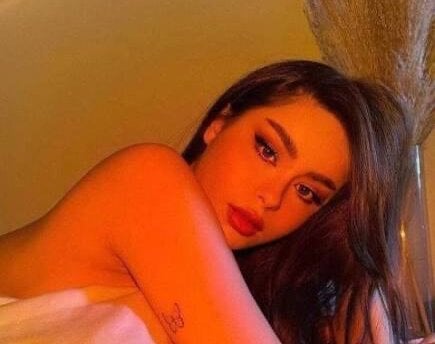 pornos.live diva_loula livesex profile in cornfields-of-new-york cams