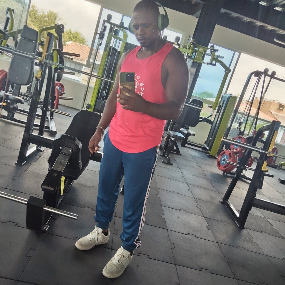 Manbigcocklatin 오프라인 XXX 채팅