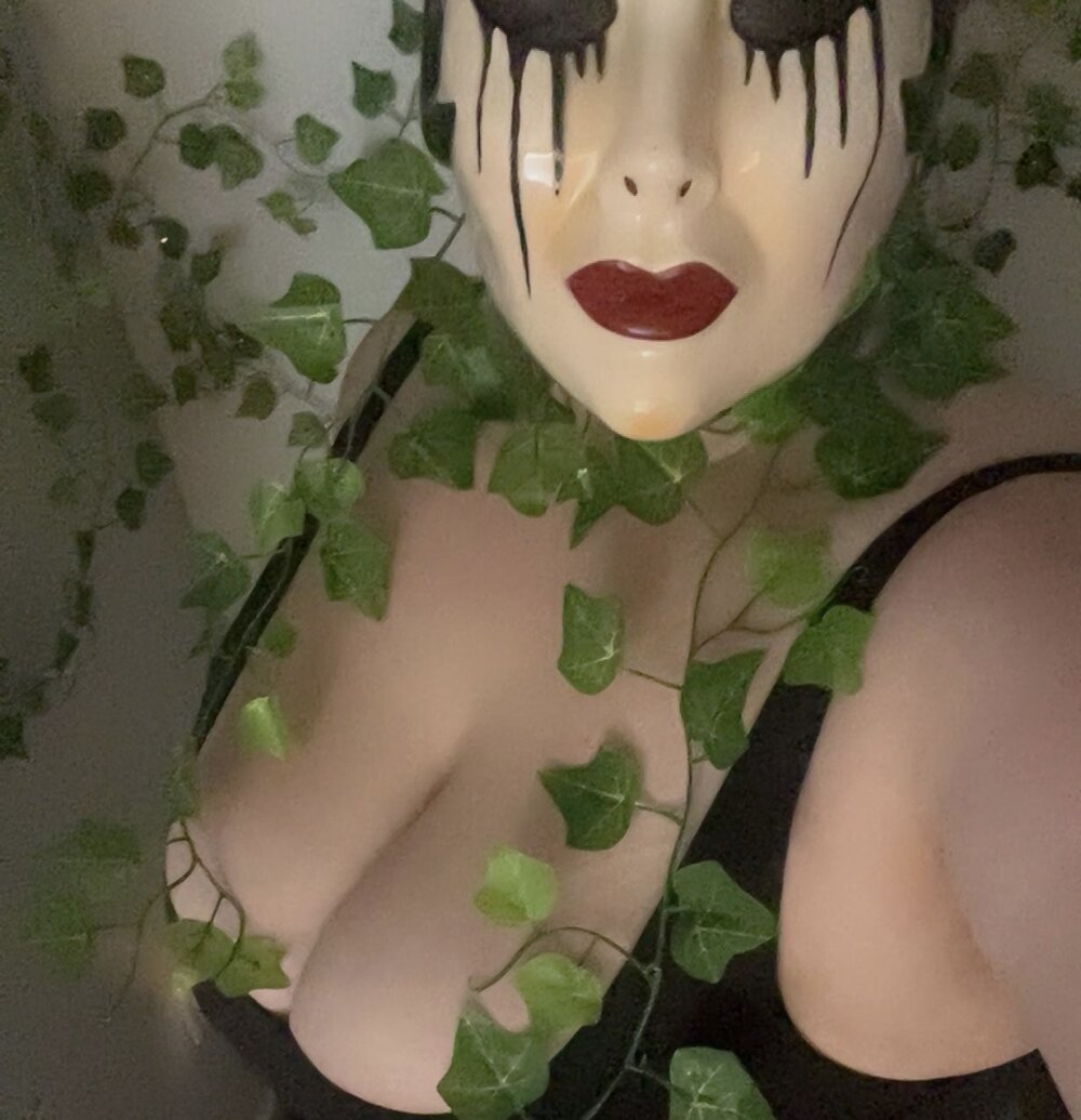 xxjjivyxx from stripchat
