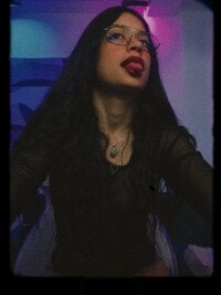 Emma_Everett's webcam live show