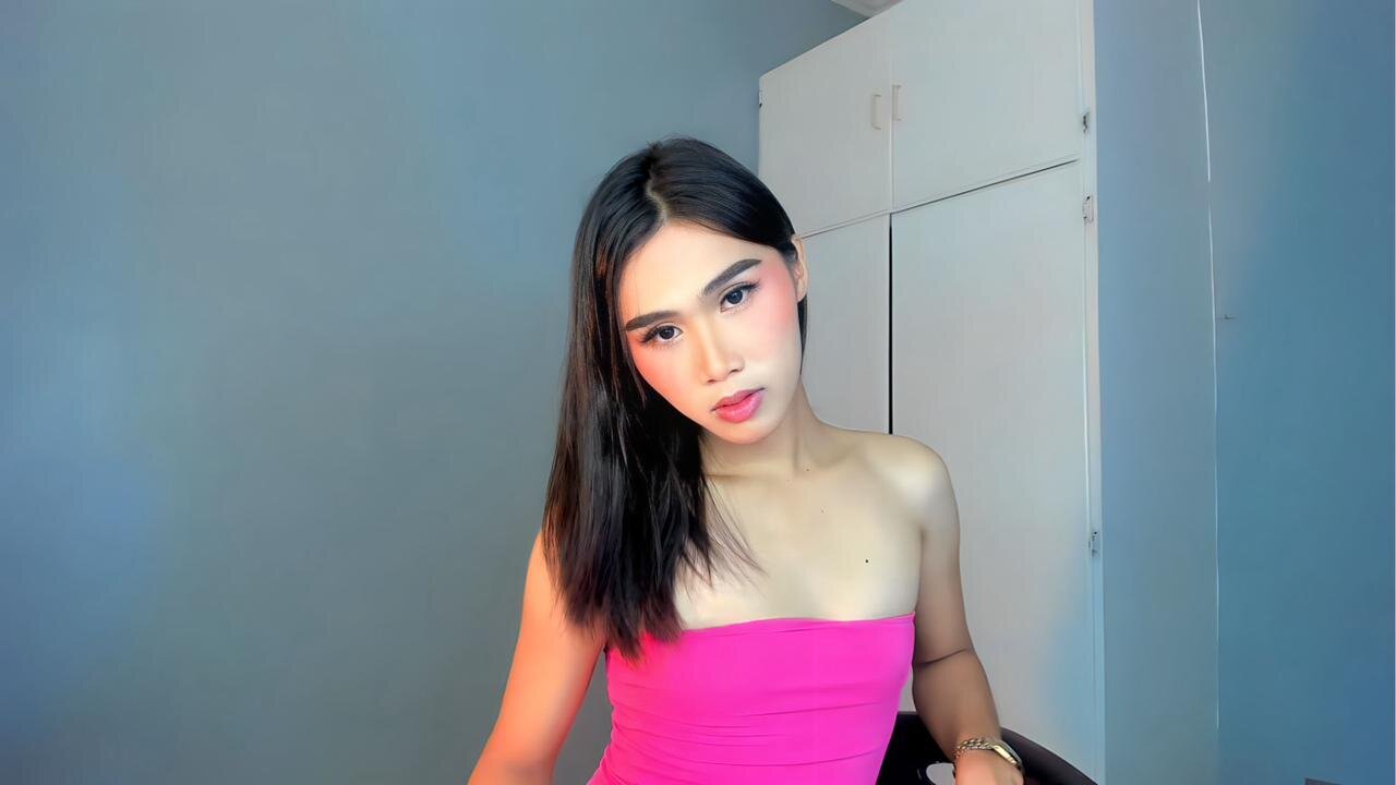 BeaHotBabe