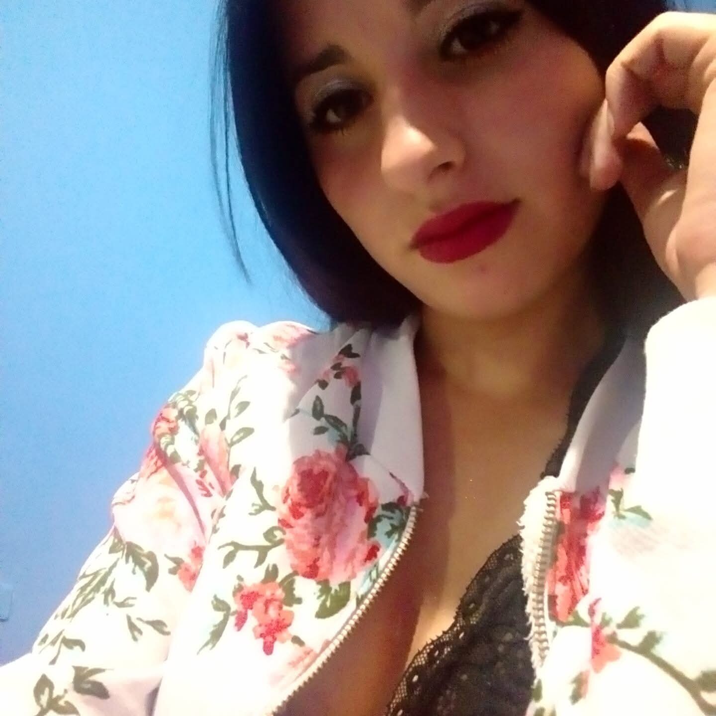 Ivony_Dolly3108