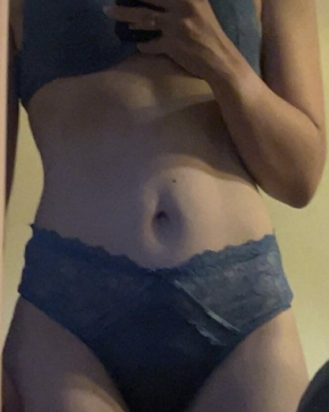 elliepush from stripchat