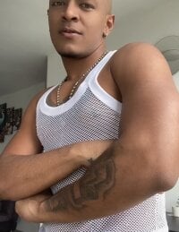 Model ryan_cole333