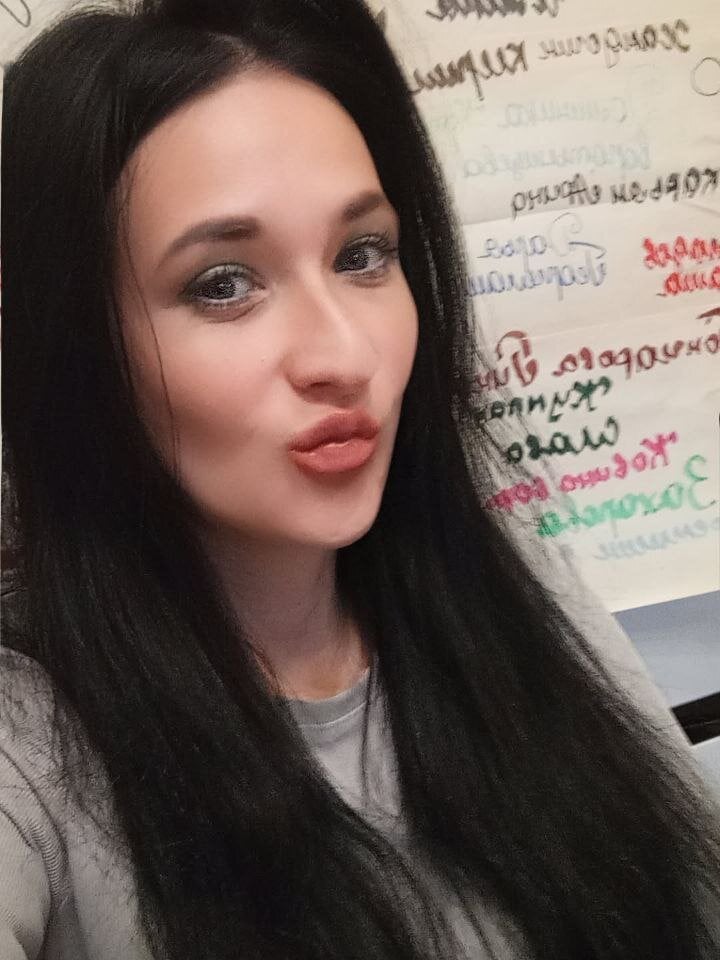 bianca_glorious webcam profile - Chinese