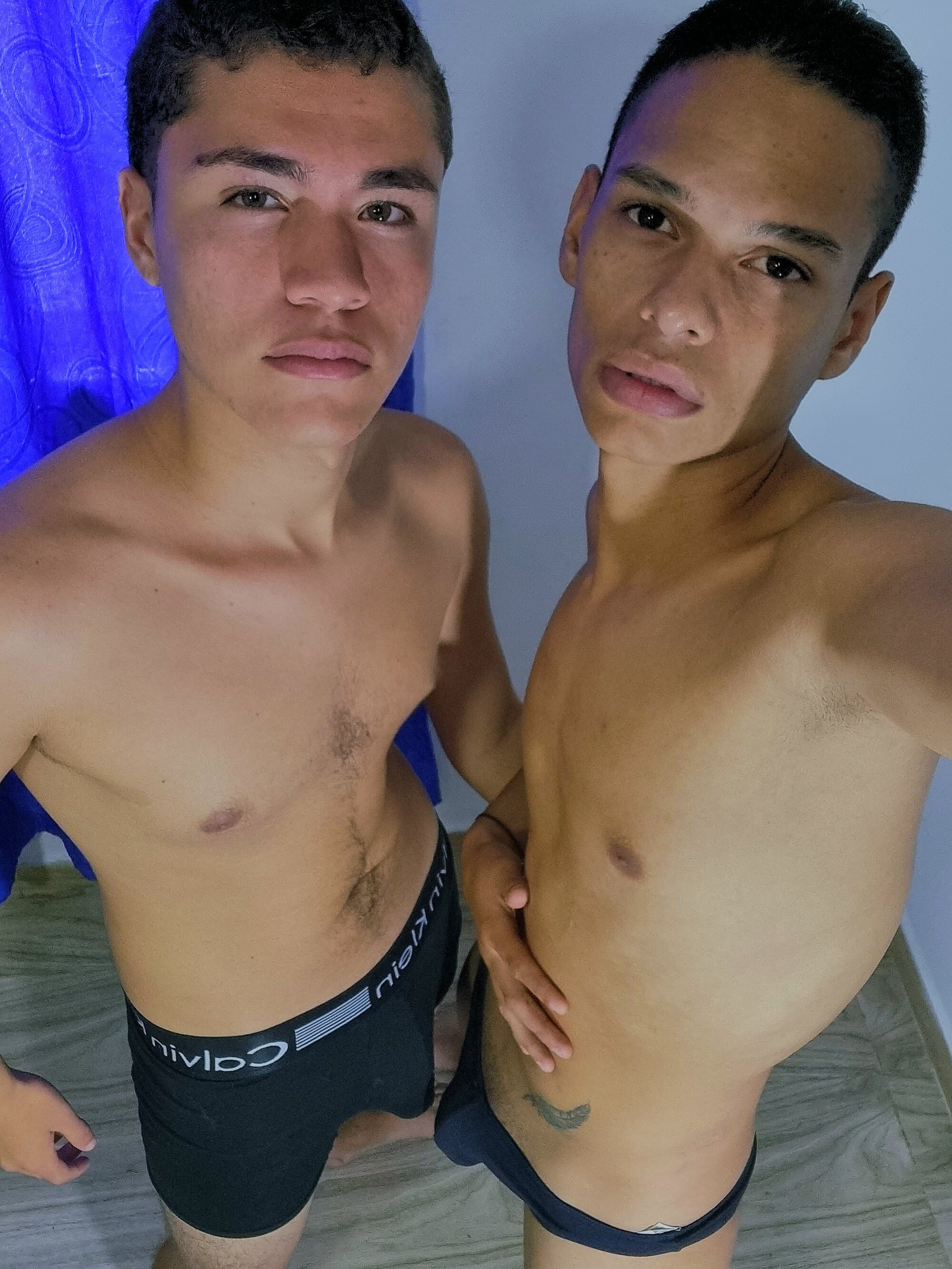 Latino_sexy232