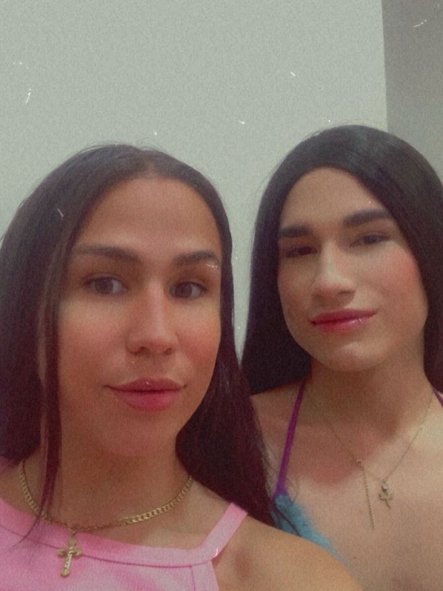 juliana_and_julia from stripchat