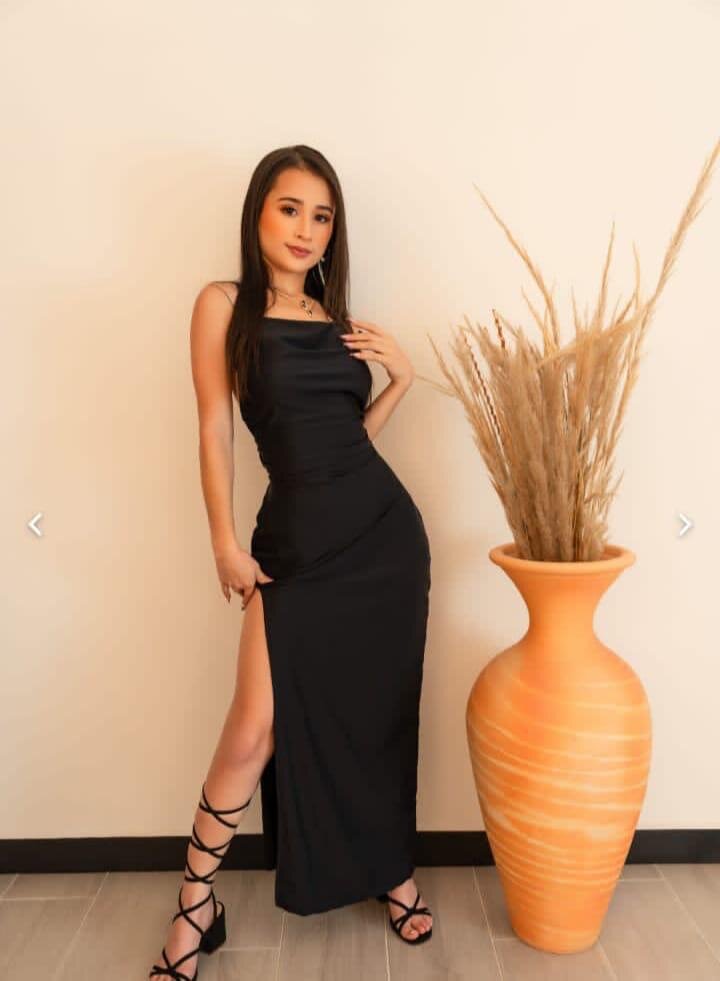 Ariana_blanco18