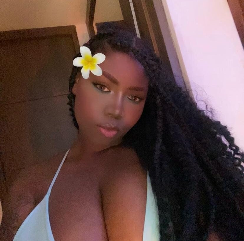 coco_late_10 profile