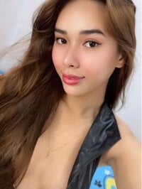 zyzyhot03's webcam live show