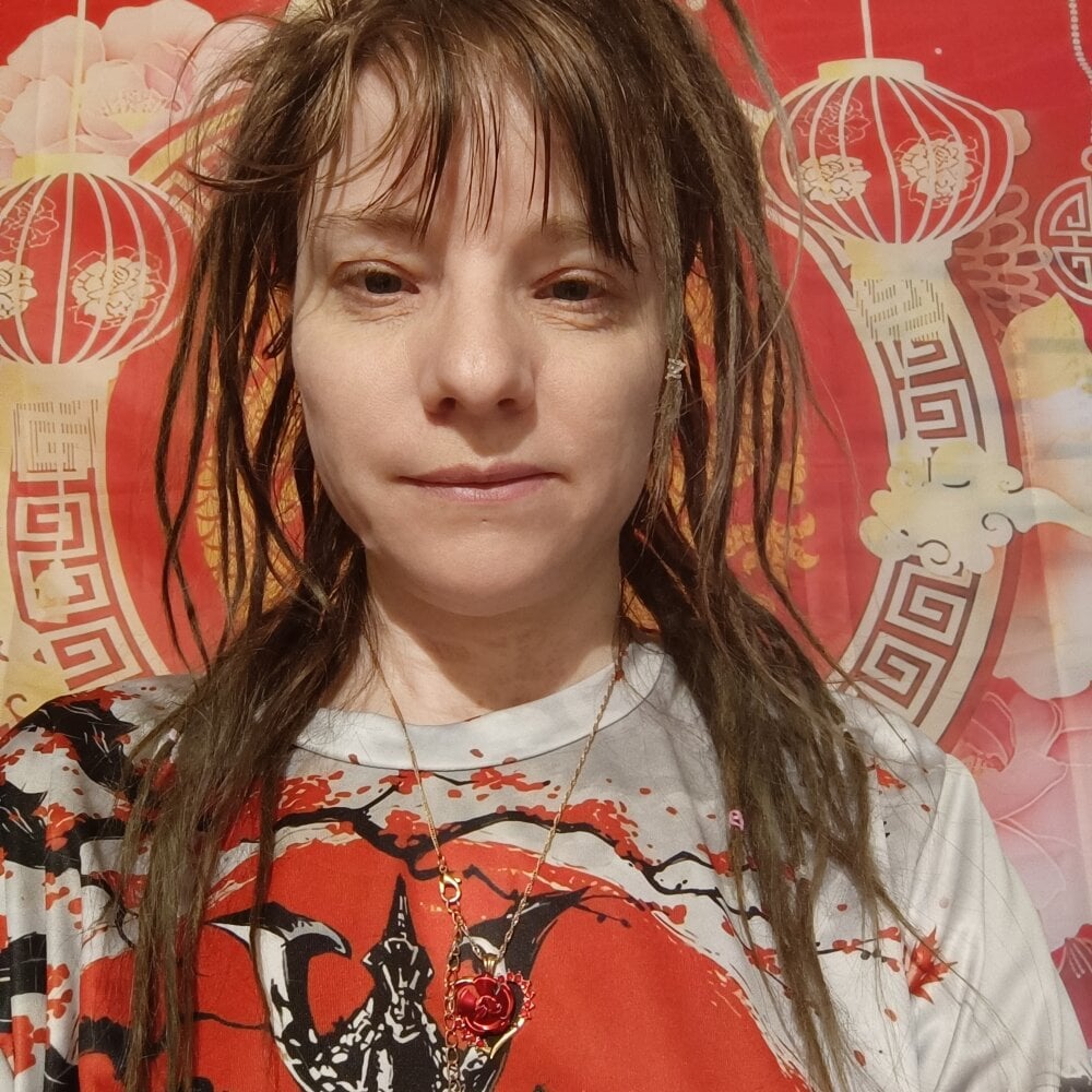 sakura27unduriel from stripchat
