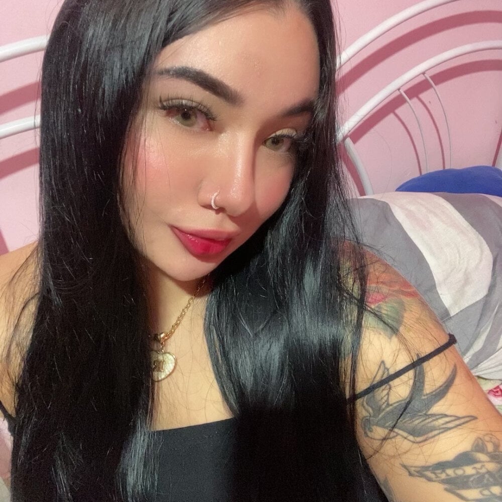 Chat XXX offline de eurenatayumi