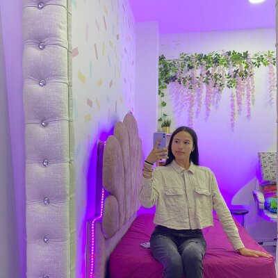 Alessandra_rouses1 Avatar