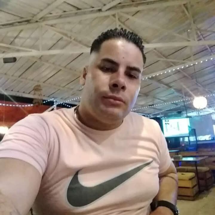 Ivangarcia1509's Offline XXX Chat