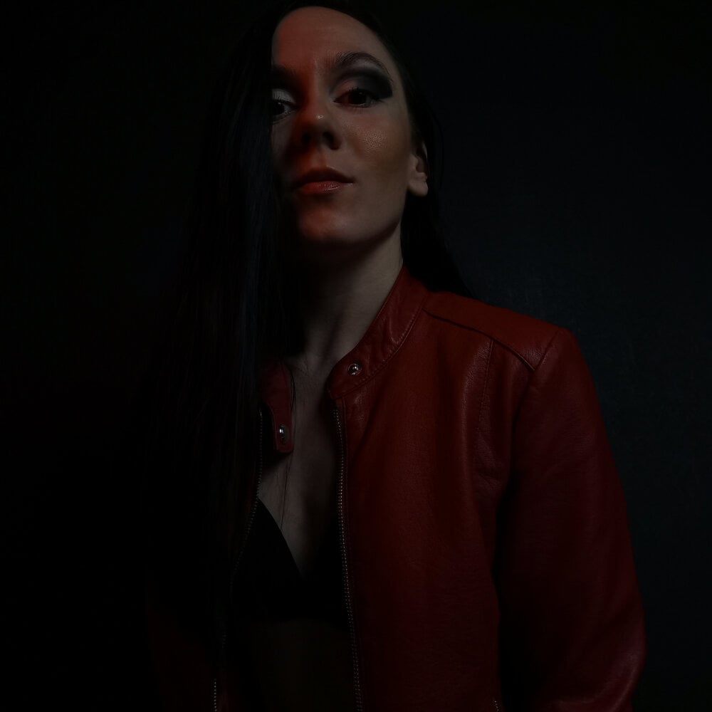 amateursex-livecam.com darkspark_ livesex profile in i-am-from-your-dreams cams