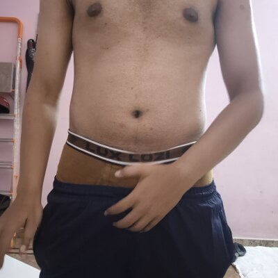 Velvet_GhostLive Webcam