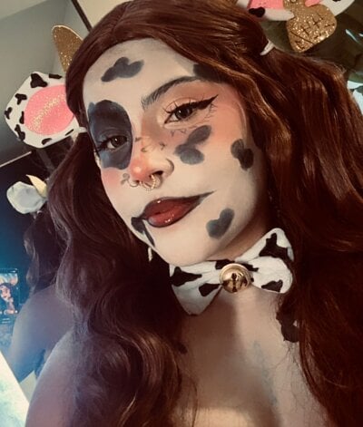 antonelaswete02 on StripChat