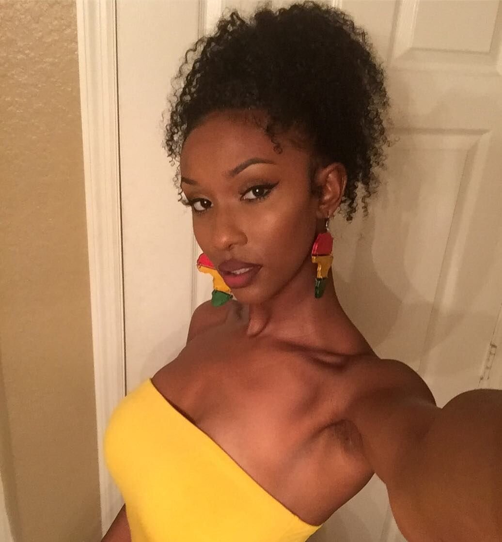 Pretty_Lipsss