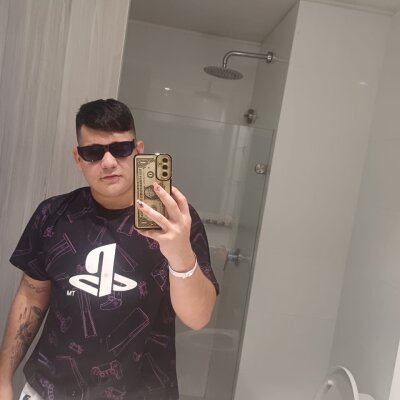 daniel_robbins from stripchat
