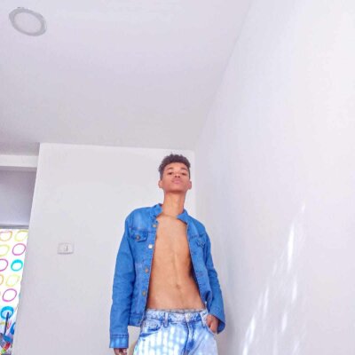 Dominic_goldenx - Stripchat Boy 