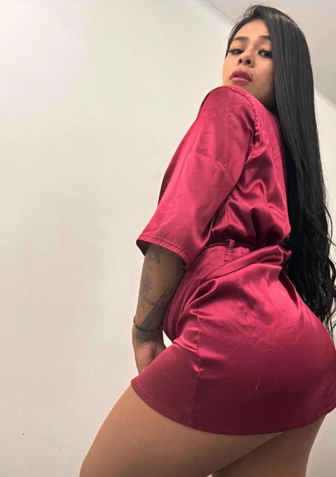 AdaraVelvore