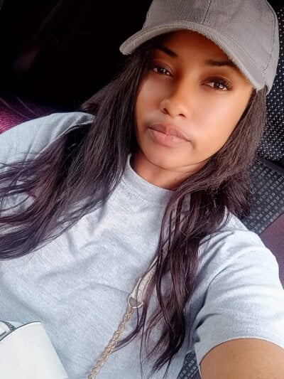 Brianna_Foxxx