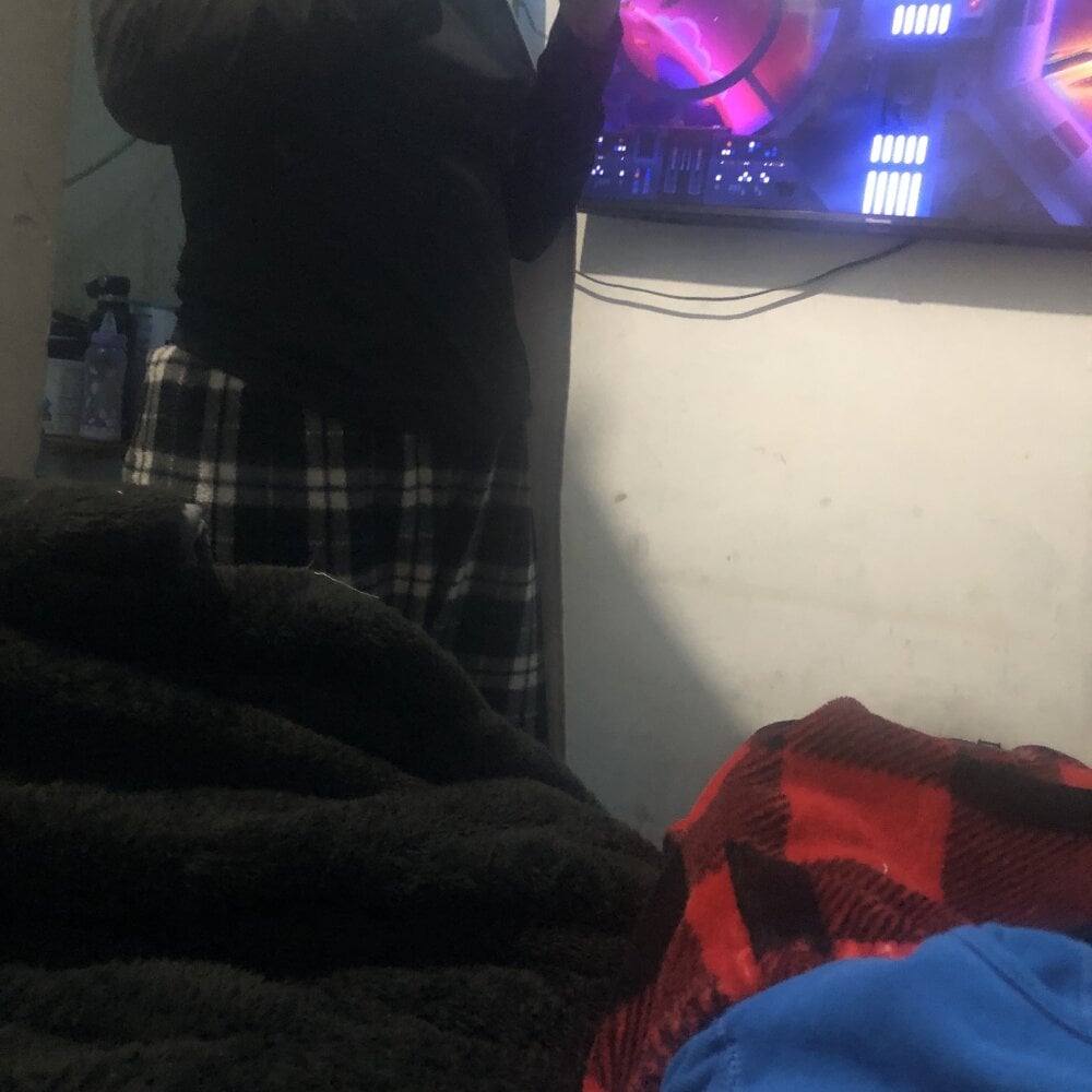 sexyandhou: συνομιλία ΧΧΧ εκτός σύνδεσης