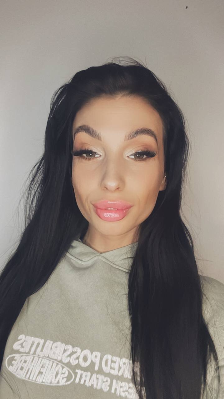 Laady_Rosee