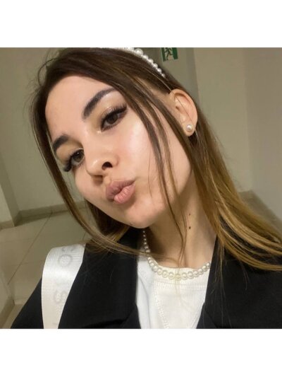 MandyBIack 🤳 free cam