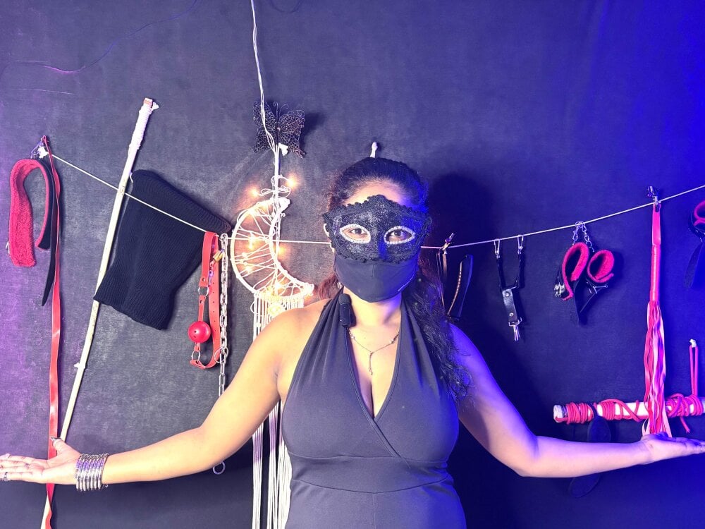 Dom_Young_Mommy profile