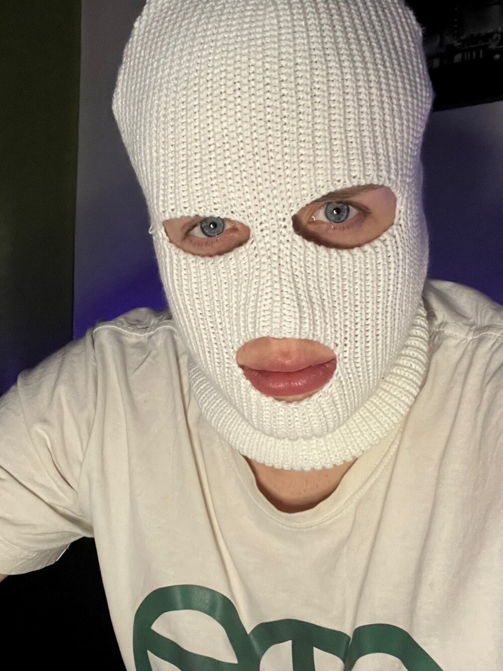tommy_cumfinger's Offline XXX Chat