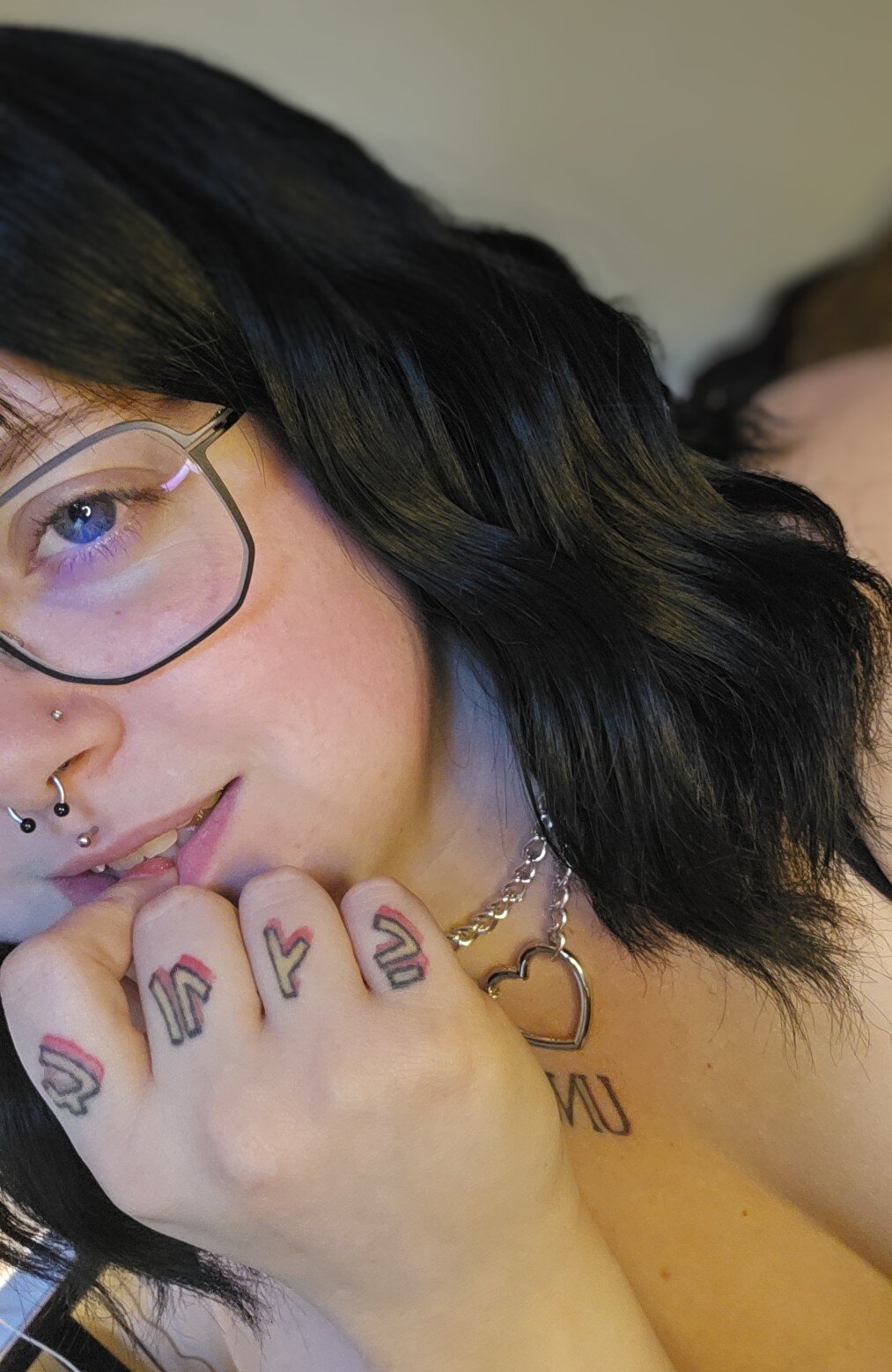 cute_aggro_gamer_girl