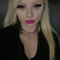 Margoheaven's Offline Chat Room
