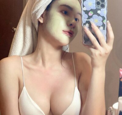 luckygirl3939 ❓ naked chat
