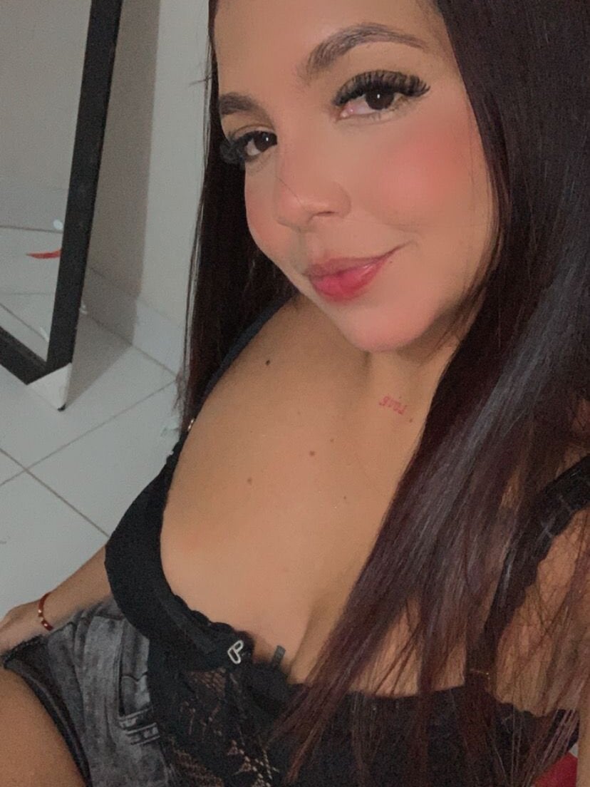 lets_play_hot from stripchat