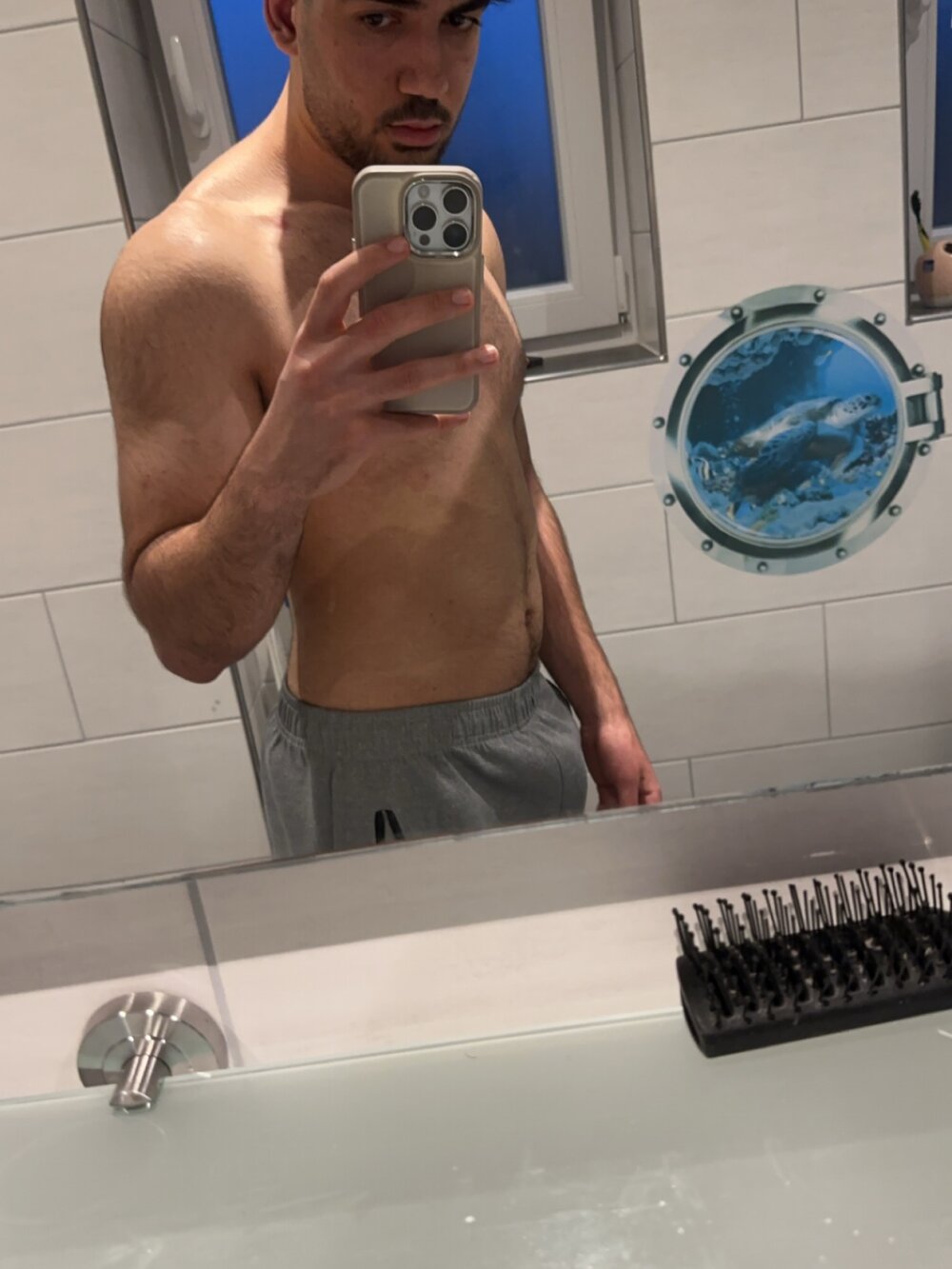 HotterAraberausHH profile