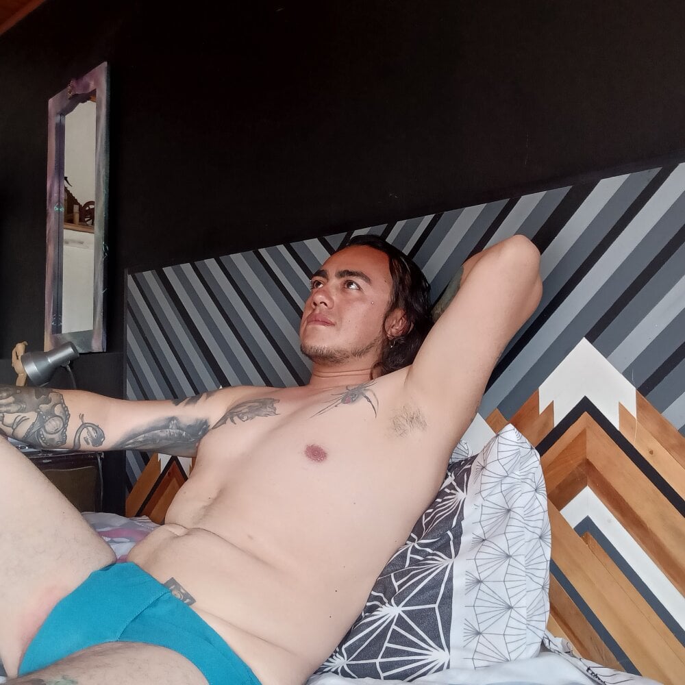 mr_eros profile