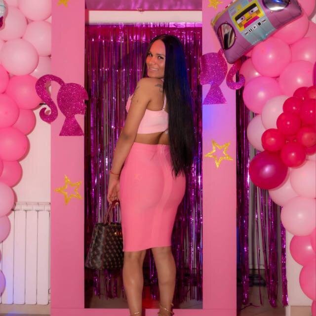 Stphania200's Offline XXX Chat