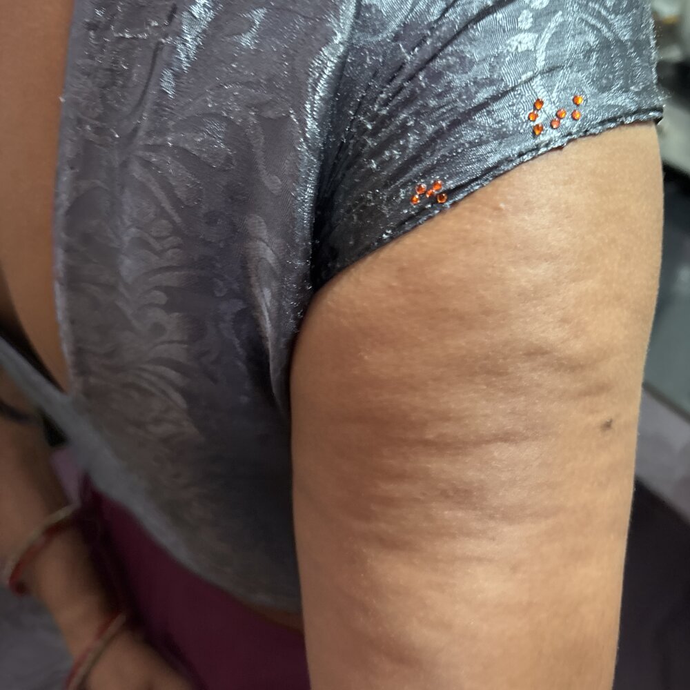 Anamika6637