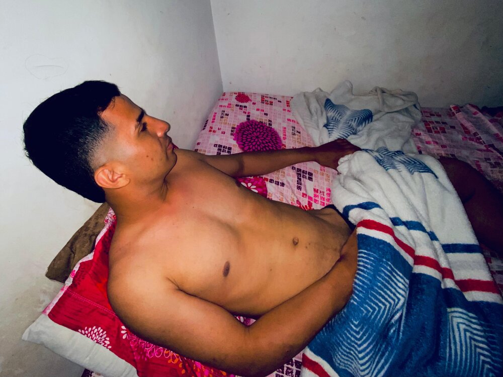 luna_lovaa's most recent online preview