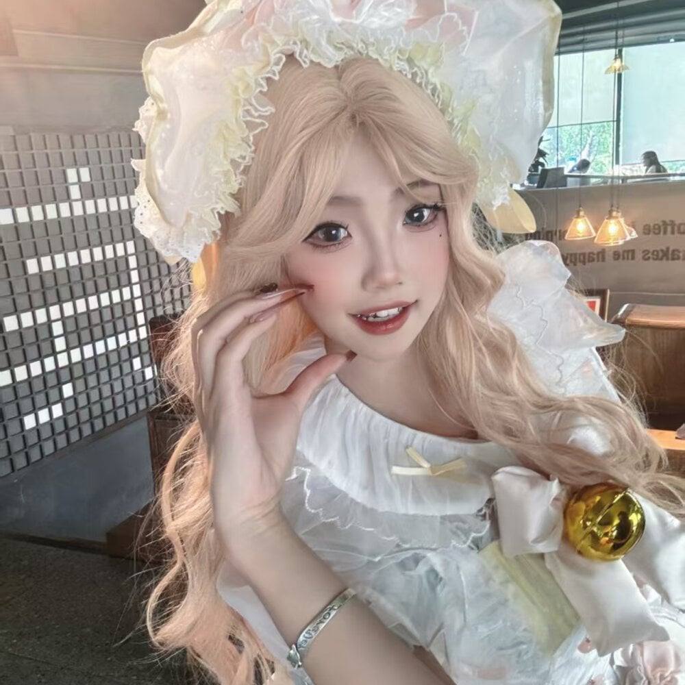 yb-001 from stripchat