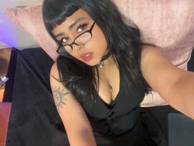 Zoe_Seraphine