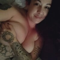 thickysweetP89's Offline Chat Room