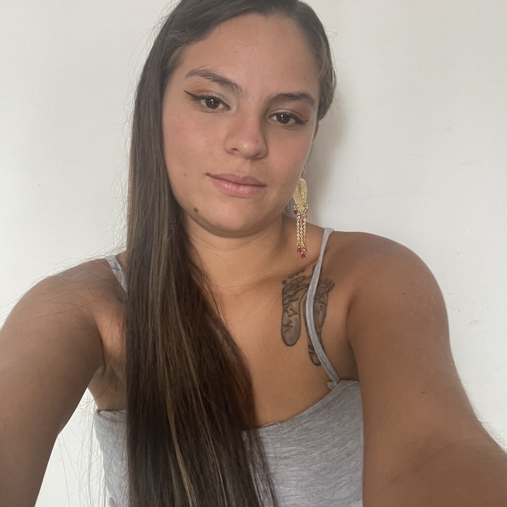 Live sex webcam photo for emma_f00x #282842923