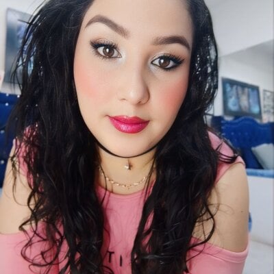 ZoeQueen_ Female Young Strip Cam