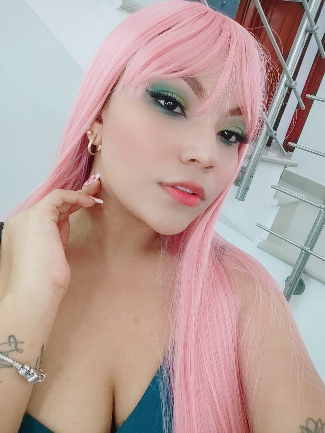 Eileen_violet