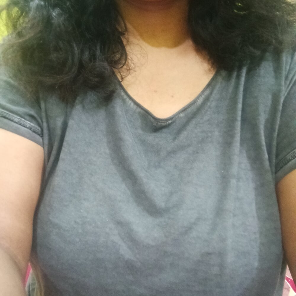 iluvcams.com maya-2010 livesex profile in narnia-living-in-your-dreams cams