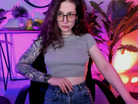 OliviaMcClean's webcam live show